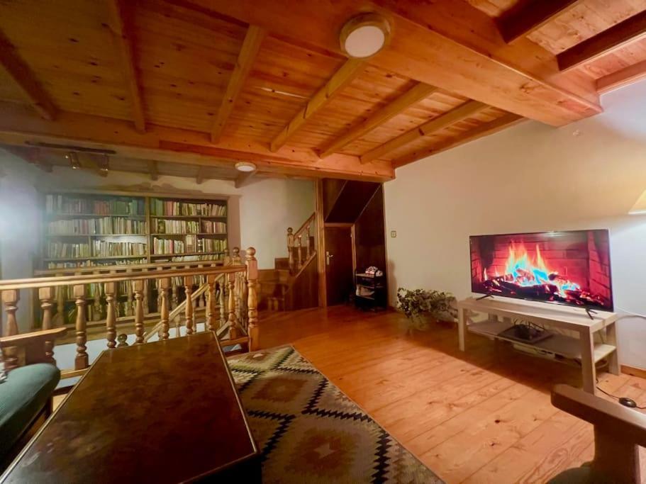 Villadecelis Mieres  Extérieur photo